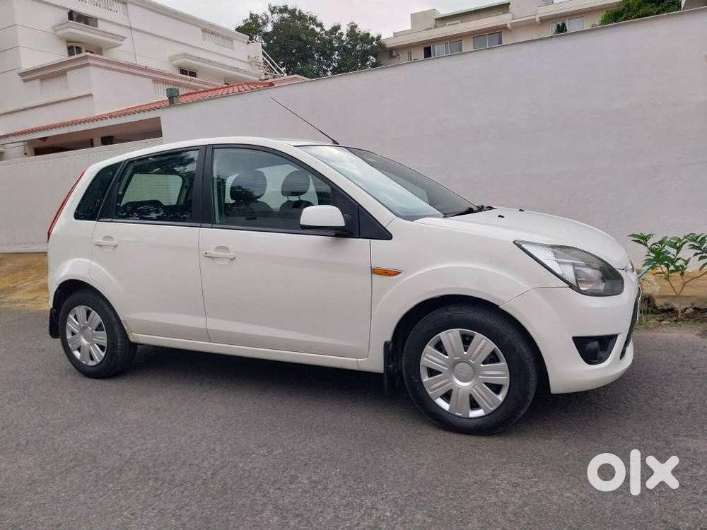 Ford Figo 2010-2012 Diesel Zxi, 2012, Diesel