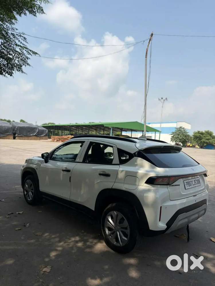 Maruti Suzuki Fronx Sigma 2025
