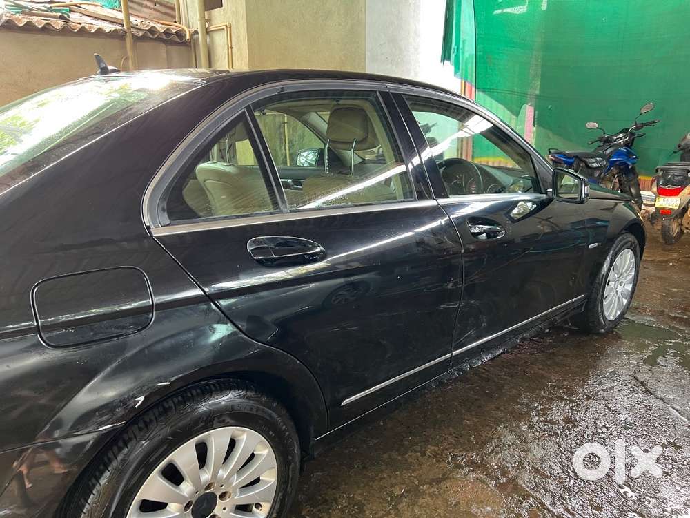 Less Driven C200 Mercedes