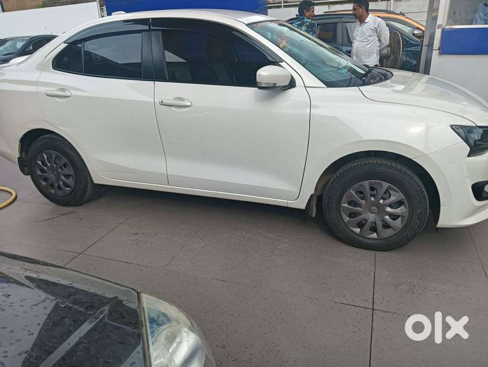 Maruti Suzuki Swift Dzire Vxi Optional, 2024, Petrol