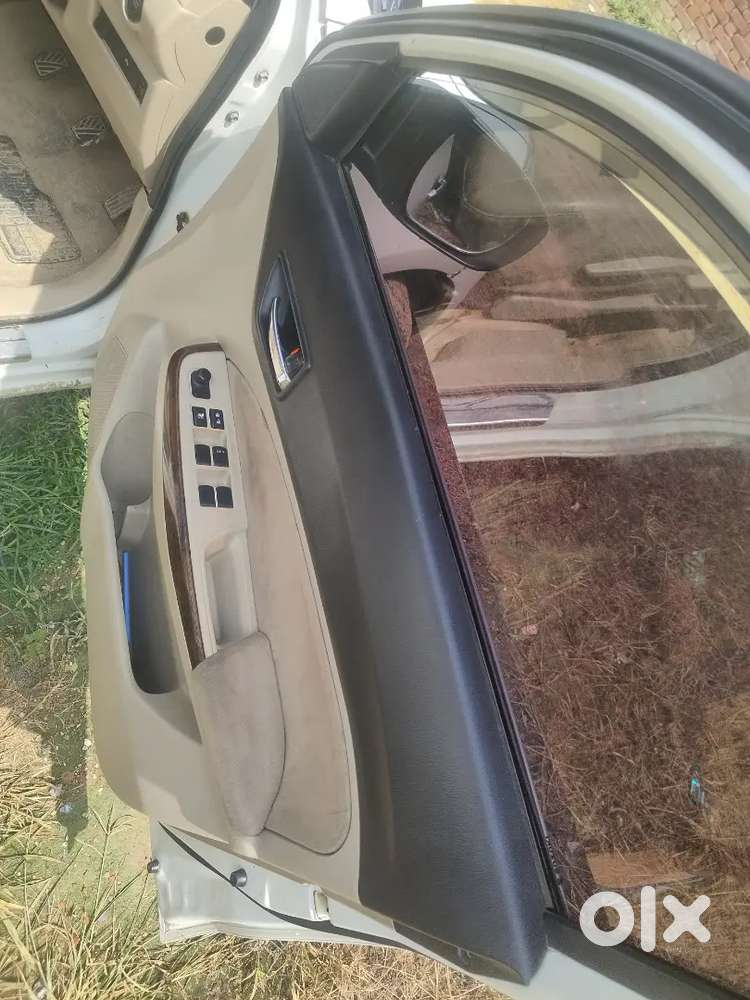 Maruti Suzuki Dzire 2017 Petrol Manual