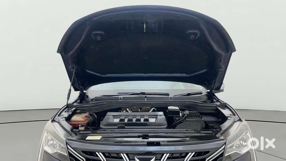Mahindra Xuv700 2.2 Ax 7 Diesel At Luxury Pack Str, 2022, Diesel