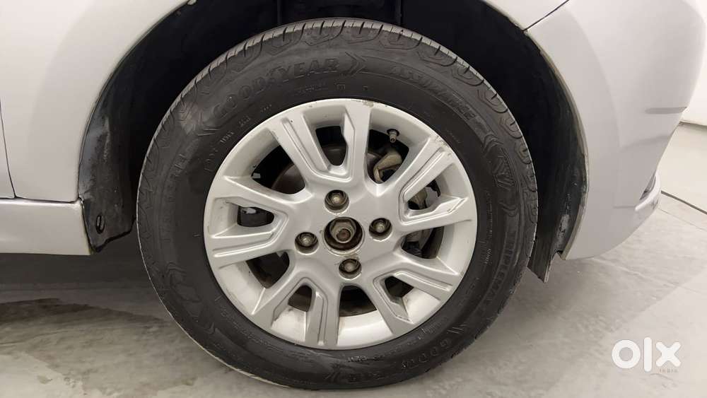 Tata Tiago Xz, 2017, Petrol