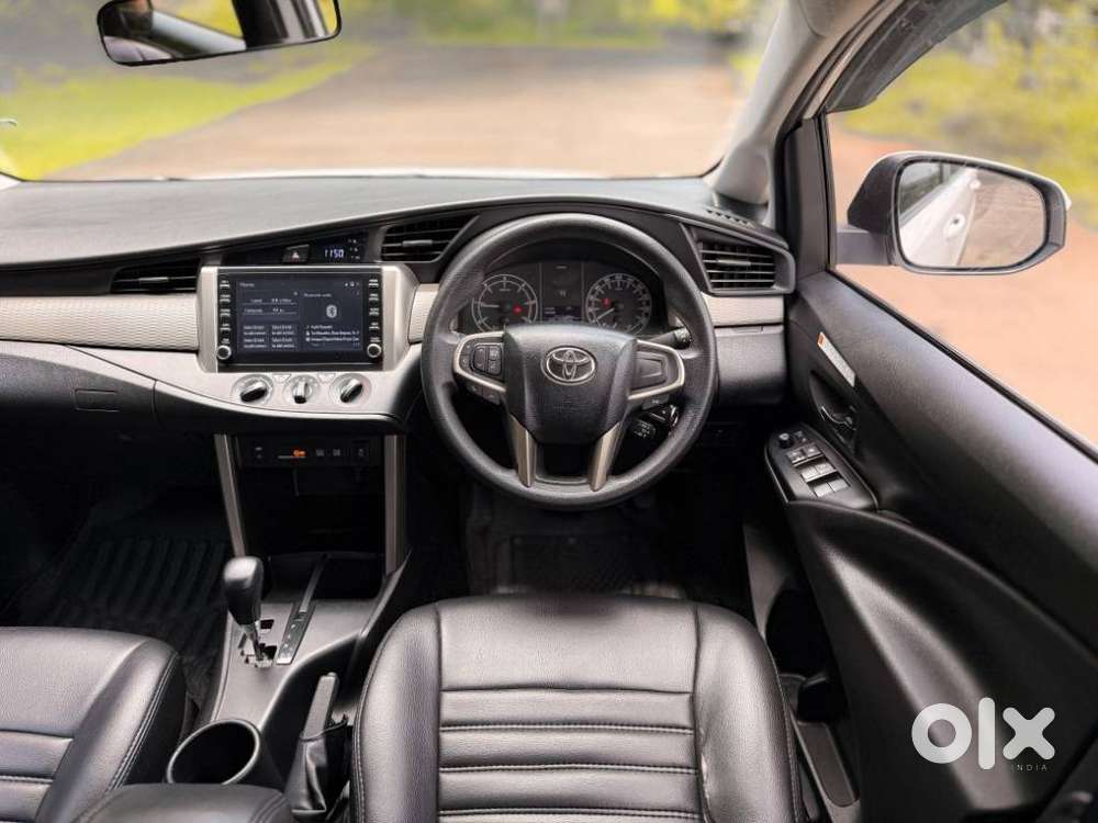 Toyota Innova Crysta [2020-ongoing] 2.4 Gx At 7 Str, 2022, Diesel