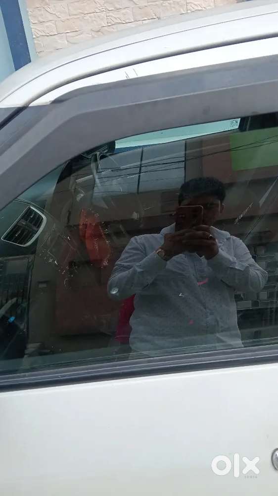 Maruti Suzuki Swift 2016 Petrol 85000 Km Driven