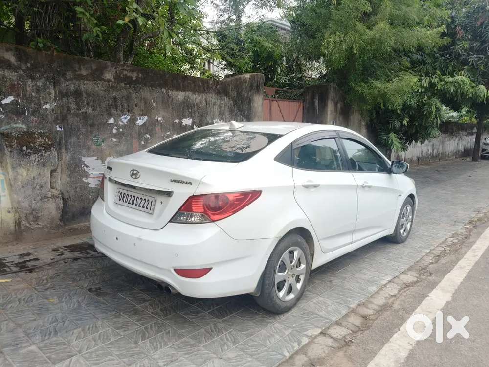 Hyundai Verna