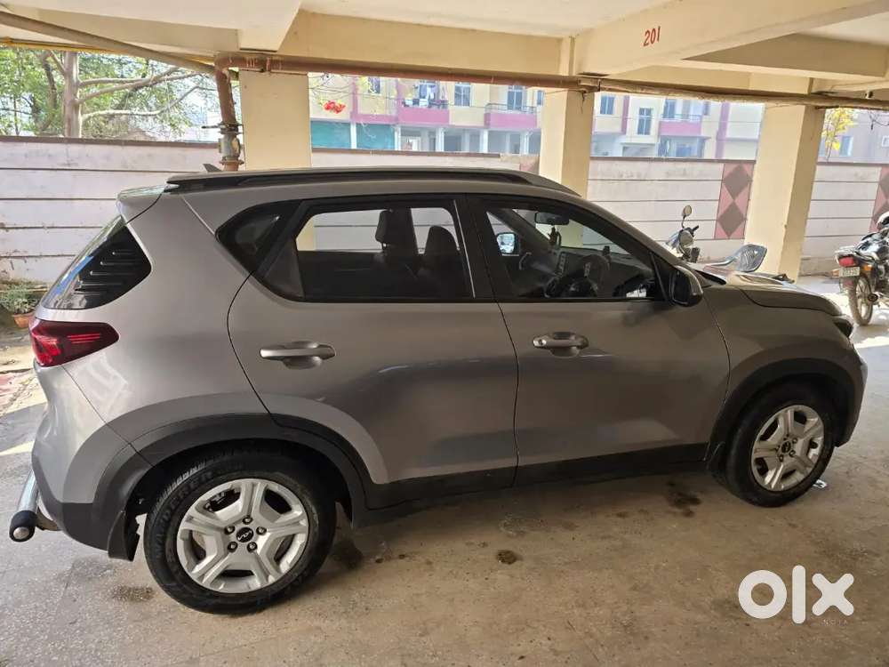 Kia Sonet 2021 Petrol Well Maintained