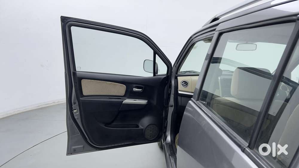 Maruti Suzuki Wagon R Lxi 1.0, 2017, Petrol