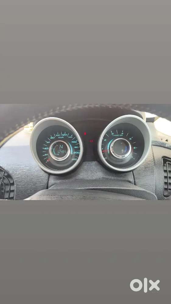 Mahindra Xuv500 W8 Well Maintained Single Owner