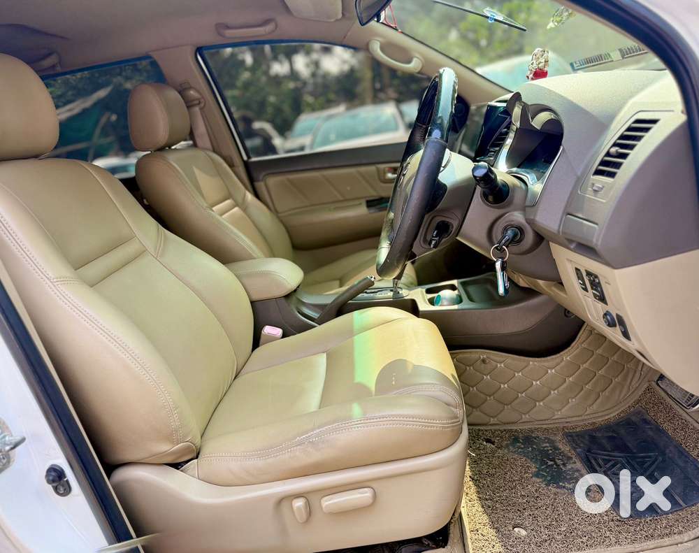 Toyota Fortuner 2011-2016 4x2 At, 2013, Diesel