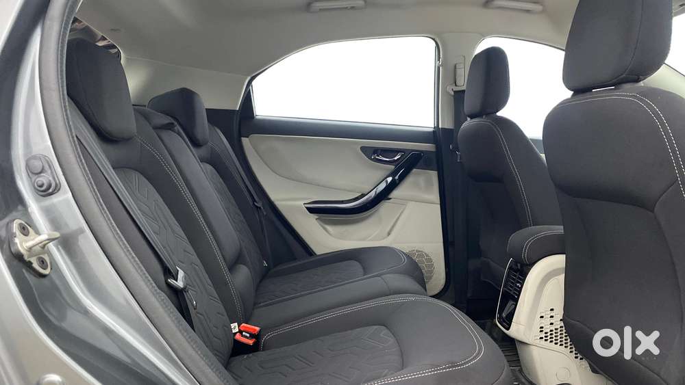 Tata Nexon 1.2 Revotron Xz Plus, 2021, Petrol