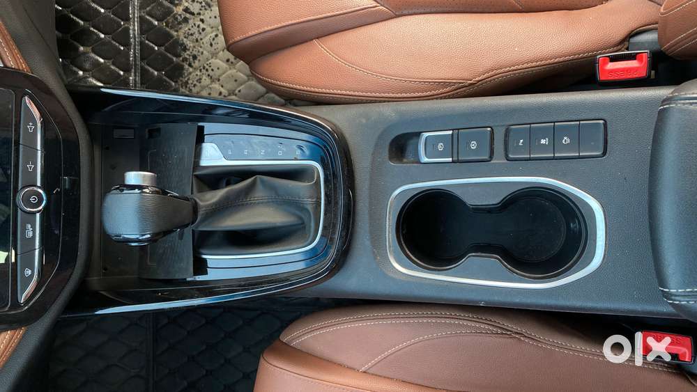Mg Hector Plus 1.5 Sharp Turbo Cvt 6 Str, 2022, Petrol