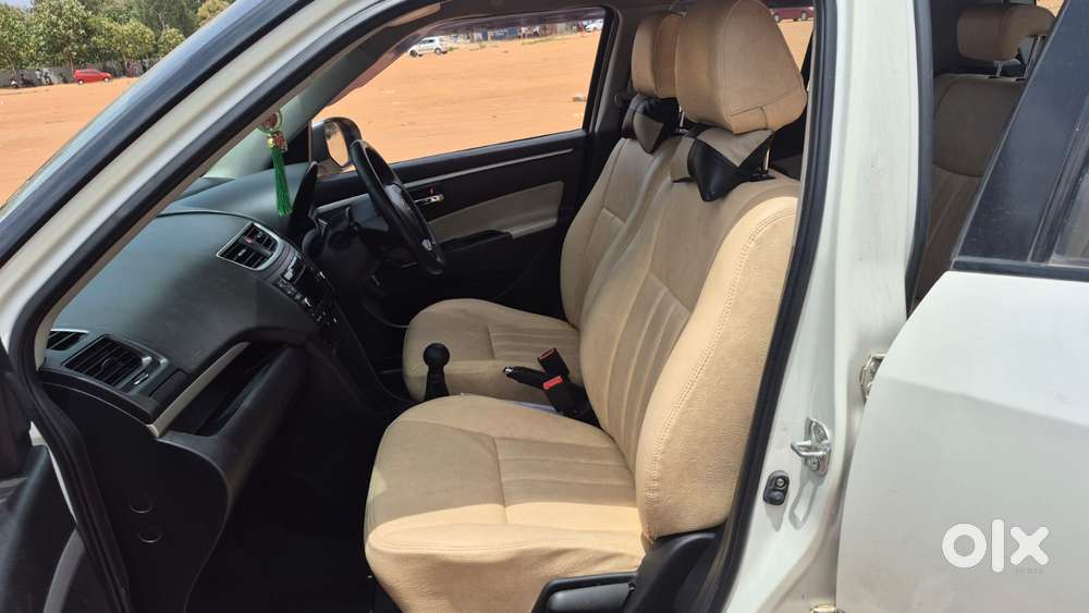 Maruti Suzuki Swift Ddis Zdi, 2011, Diesel