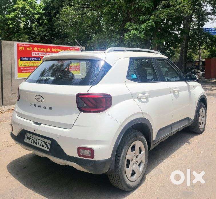 Hyundai Venue S Mt 1.2 Kappa, 2021, Petrol