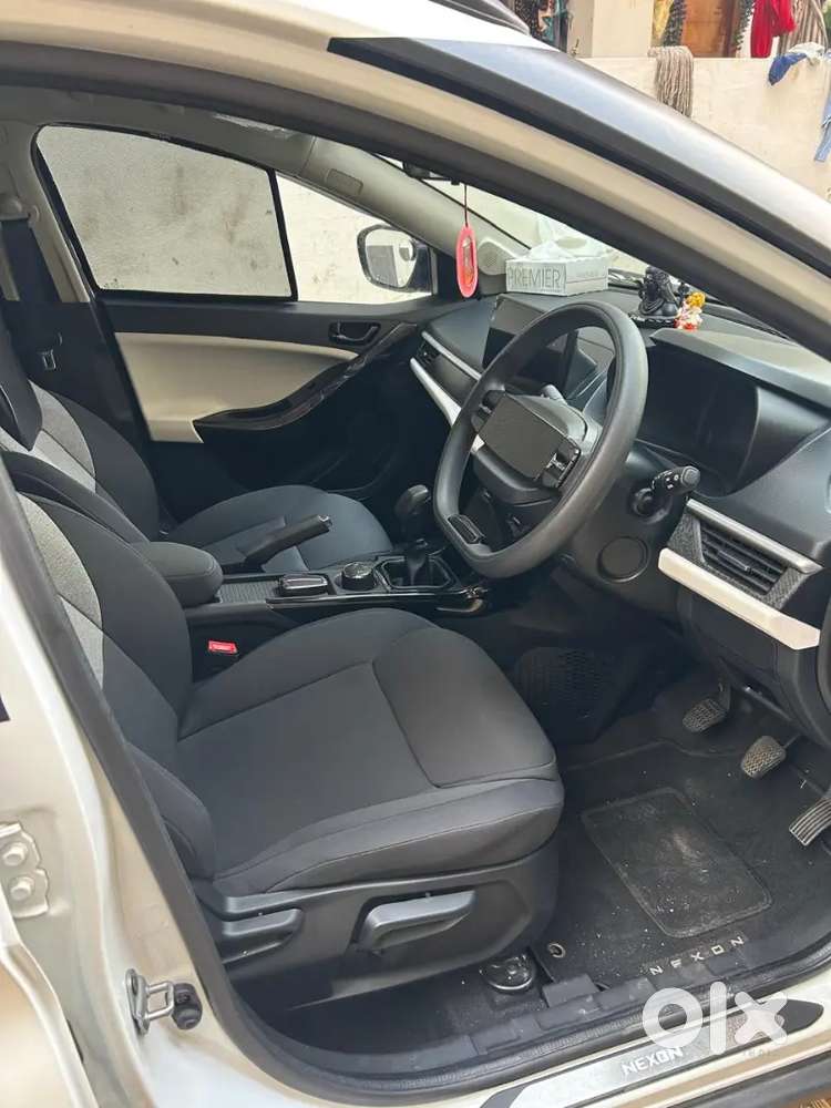 Tata Nexon 2025