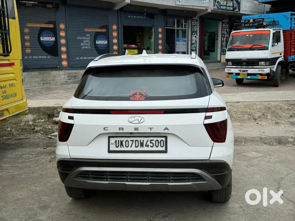 Hyundai Creta Ex Bs6
Diesel 
Full Insurance 
Dono Chabi