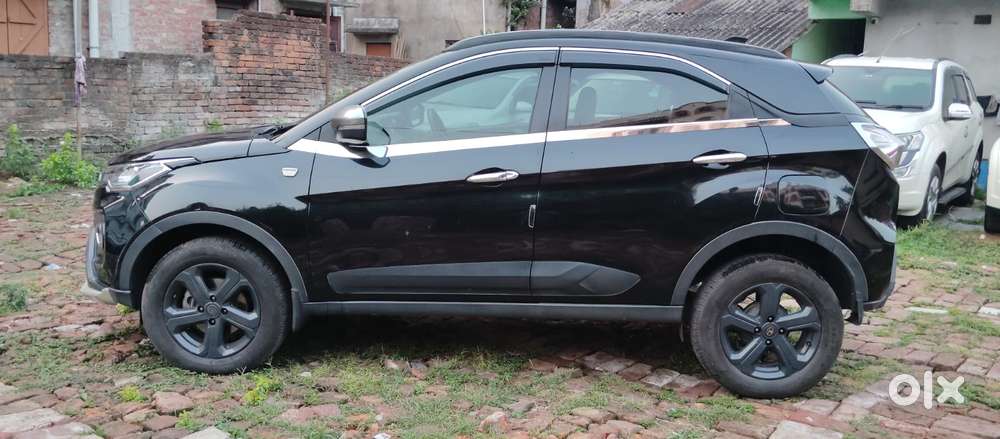 Tata Nexon Amt Xza Plus, 2023, Petrol