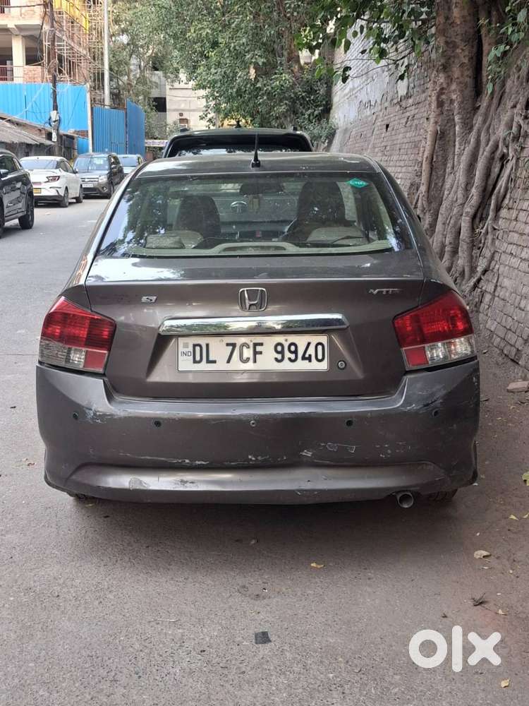 Honda City 2010 Cng & Petrol 200000 Km Driven