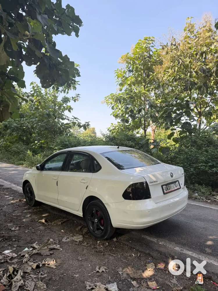 Skoda Rapid Onyx Diesel 2014
