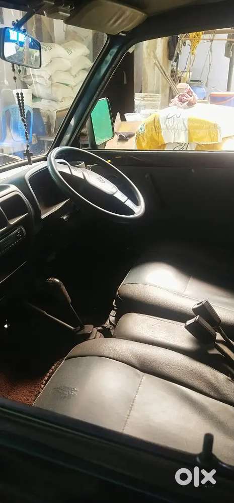 Maruti Suzuki Omni 8 Seater 2010