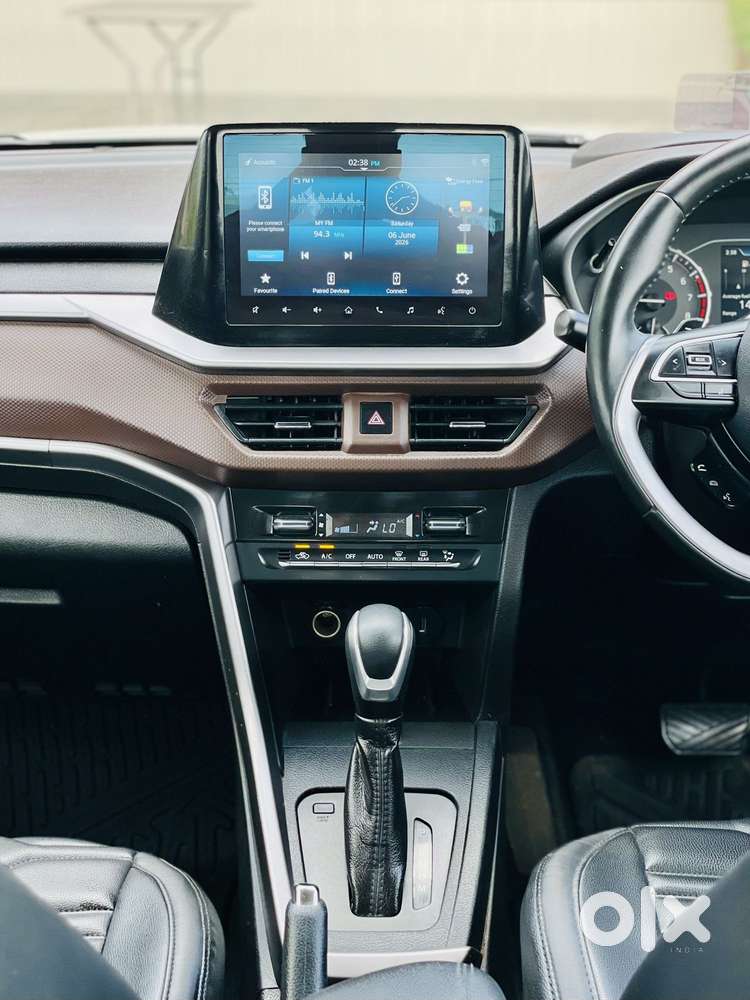 Maruti Suzuki Brezza 1.5 Zxi Plus At Smart Hybrid, 2023, Petrol