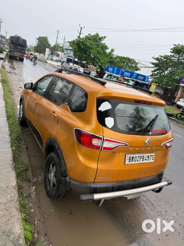 Renault Triber Rxz, 2020, Petrol