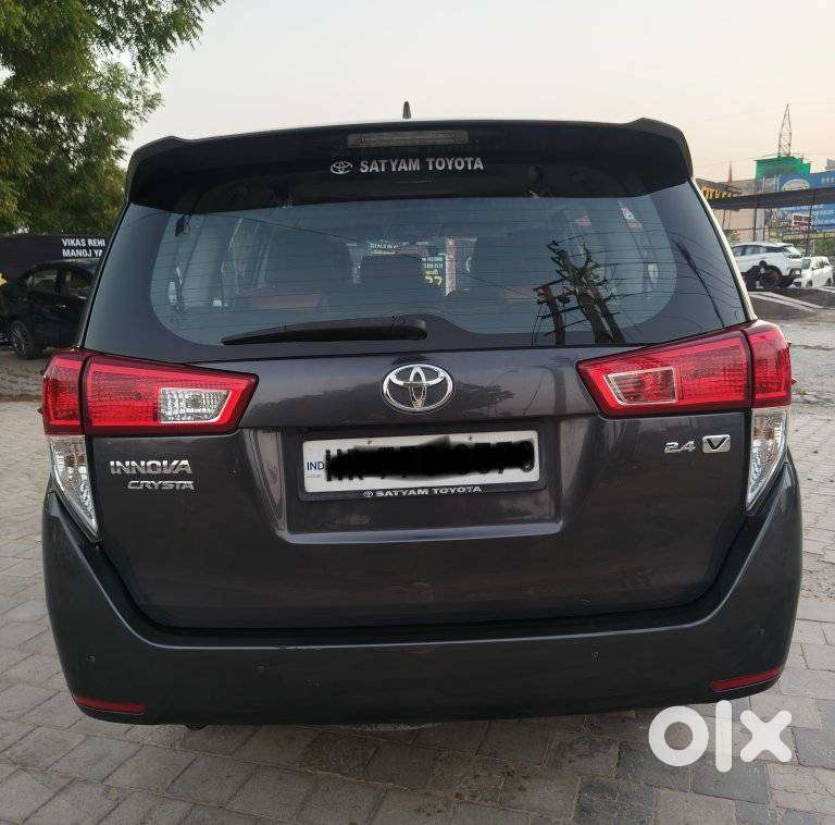 Toyota Innova Crysta [2020-ongoing] 2.4 Vx 8 Str, 2021, Diesel