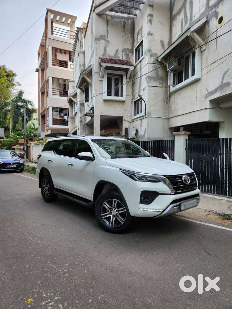 Toyota Fortuner 4x2 At 2.8 Diesel, 2022, Diesel
