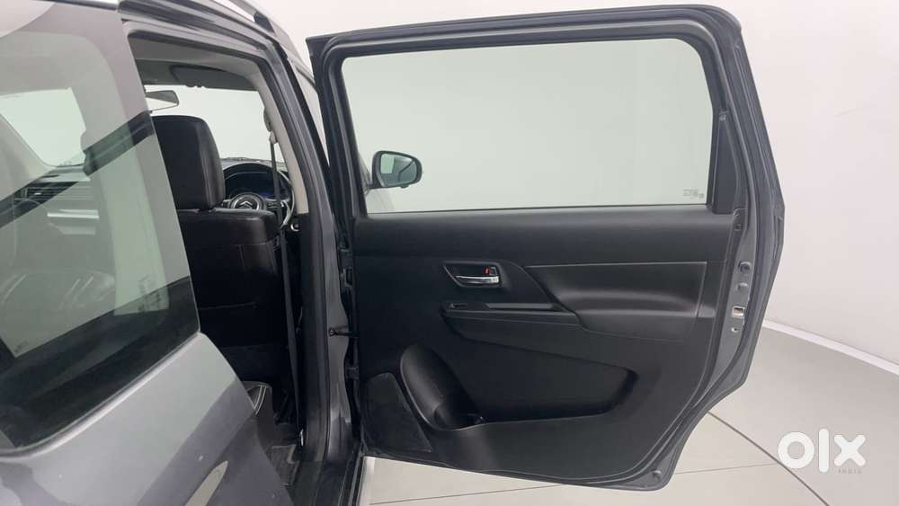 Maruti Suzuki Xl6 1.5 Alpha Plus Mt, 2022, Petrol