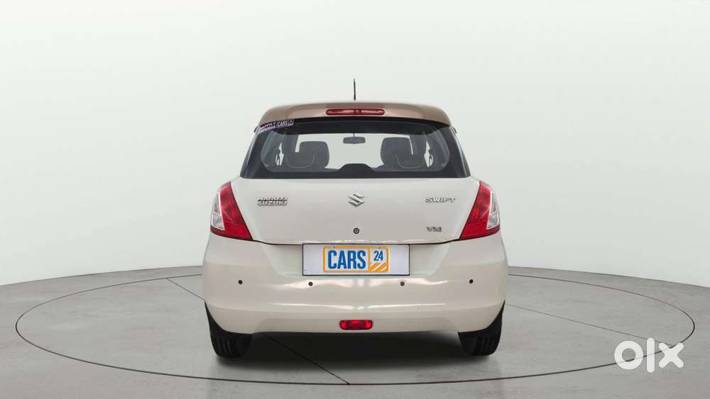 Maruti Suzuki Swift Vxi, 2015, Petrol