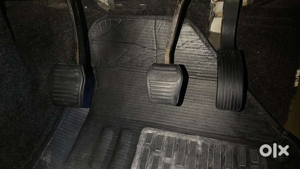 Mahindra Tuv 300 Mhawk100 T8, 2015, Diesel