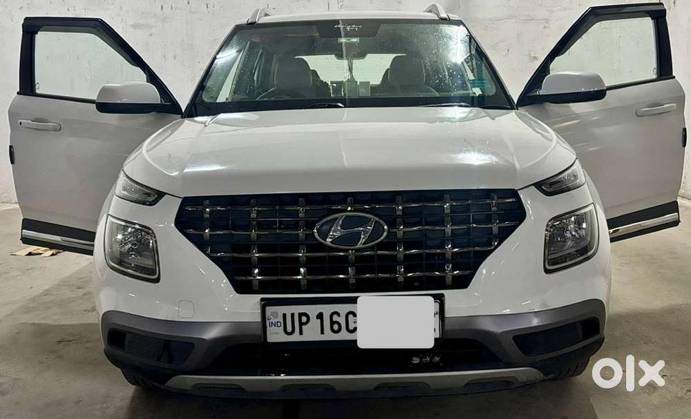 Hyundai Venue Petrol 2020