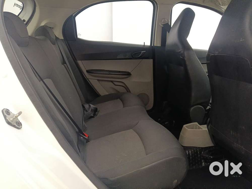 Tata Tiago 1.2 Revotron Xt, 2018, Petrol