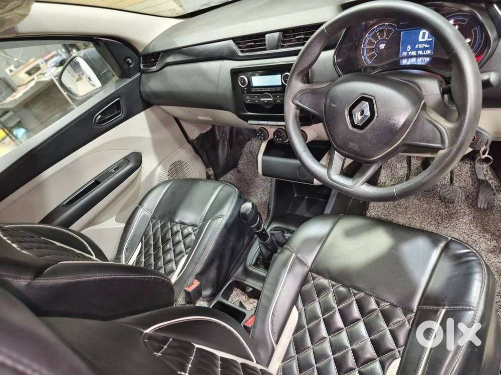 Renault Triber Rxl, 2023, Petrol