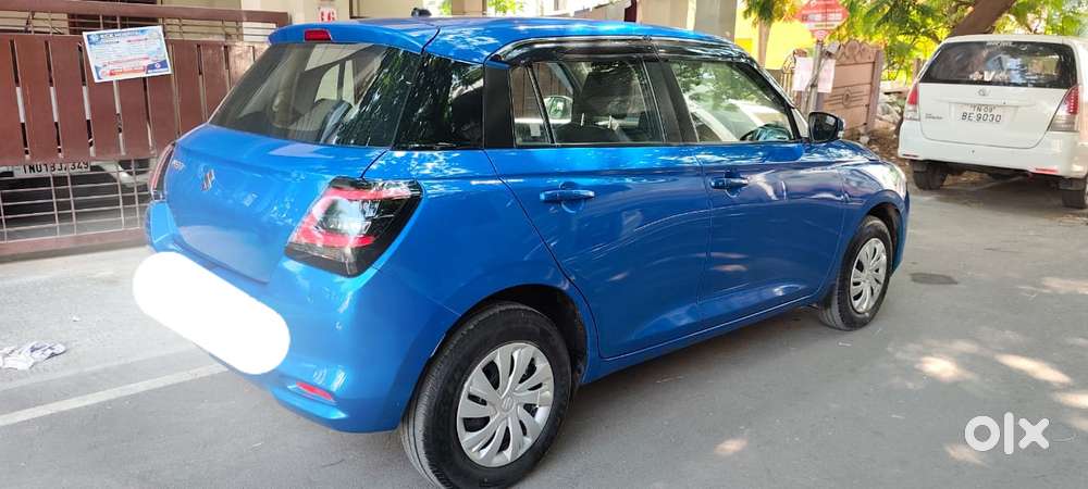 Maruti Suzuki Swift Vxi Optional, 2025, Petrol