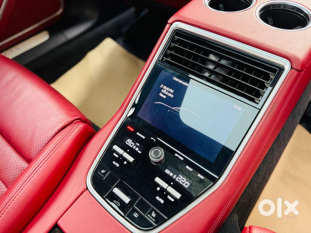 Porsche Panamera Turbo Executive, 2018, Petrol