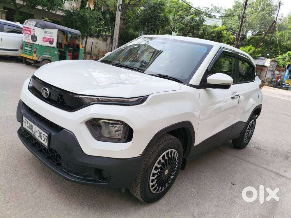 Tata Punch Adventure Amt, 2022, Petrol