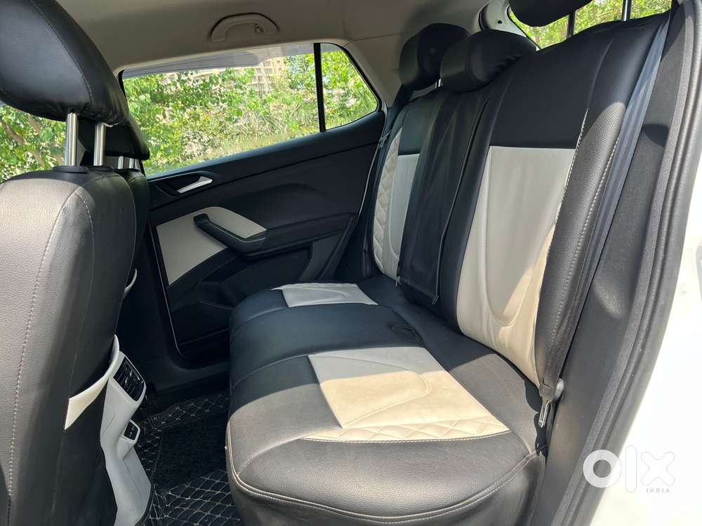 Volkswagen Taigun 1.0 Tsi Highline At, 2025, Petrol