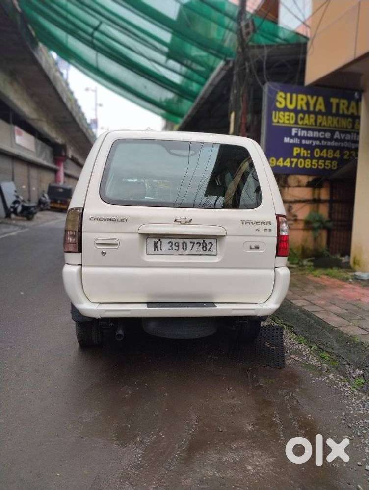 Chevrolet Tavera B1 7 Seater Bsii, 2012, Diesel