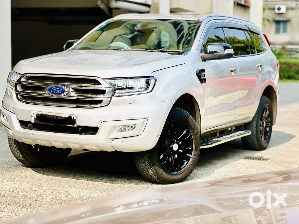 Ford Endeavour 3.2 Titanium 4x4 At, 2016, Diesel