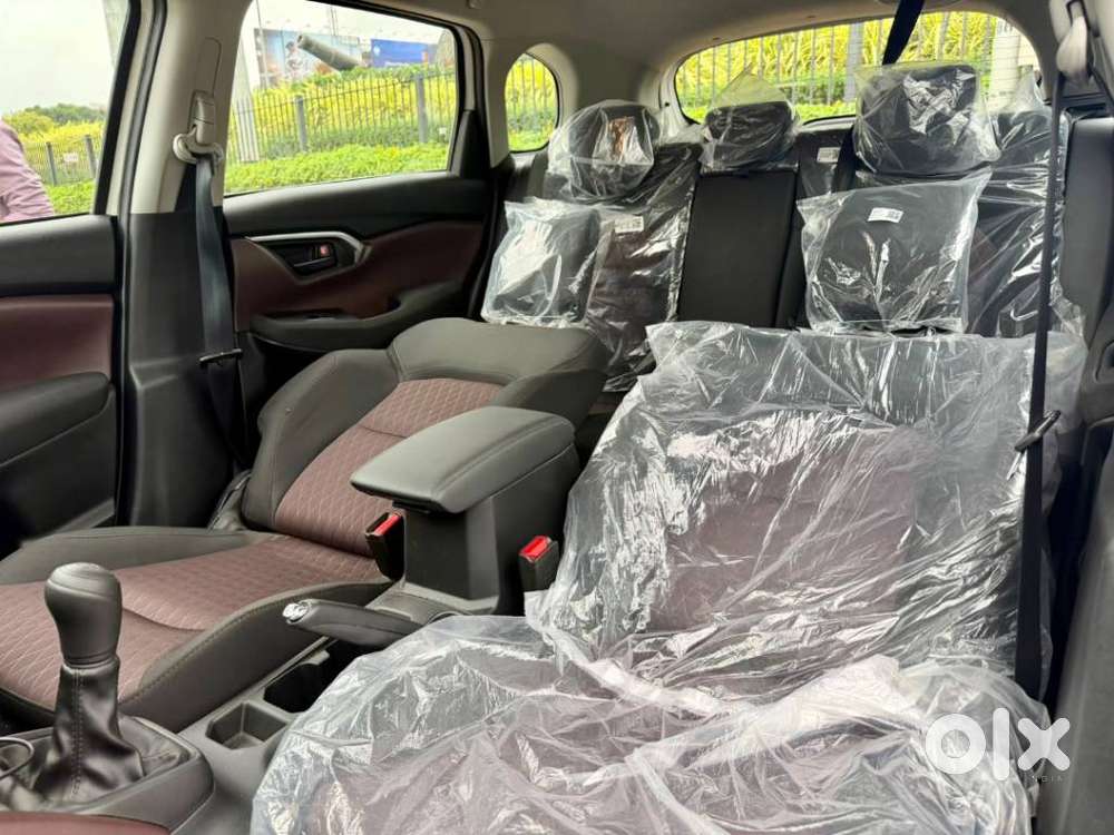 Maruti Suzuki Grand Vitara 1.5 Sigma Smart Hybrid, 2026, Petrol