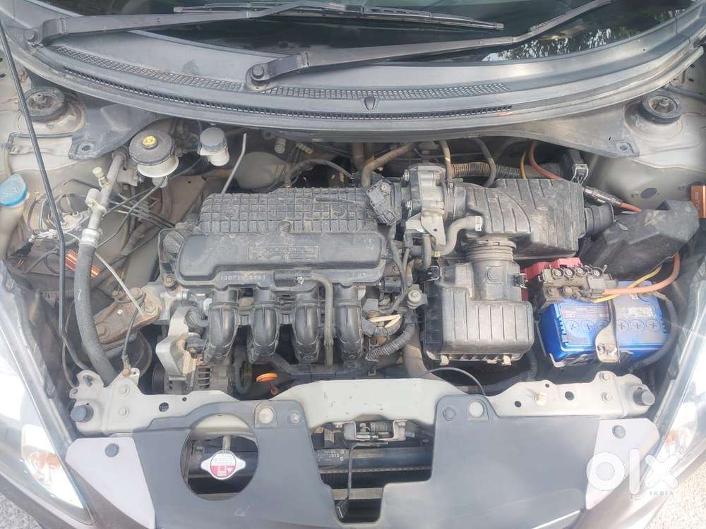 Honda Brio V Mt, 2013, Petrol