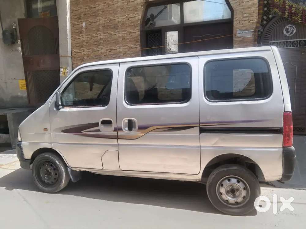Maruti Eeco Cng 2013