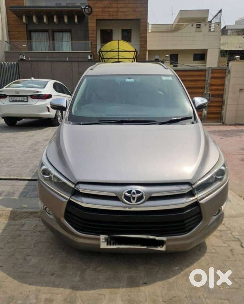 Toyota Innova Crysta 2.8 Zx At 7 Seater, 2019, Diesel