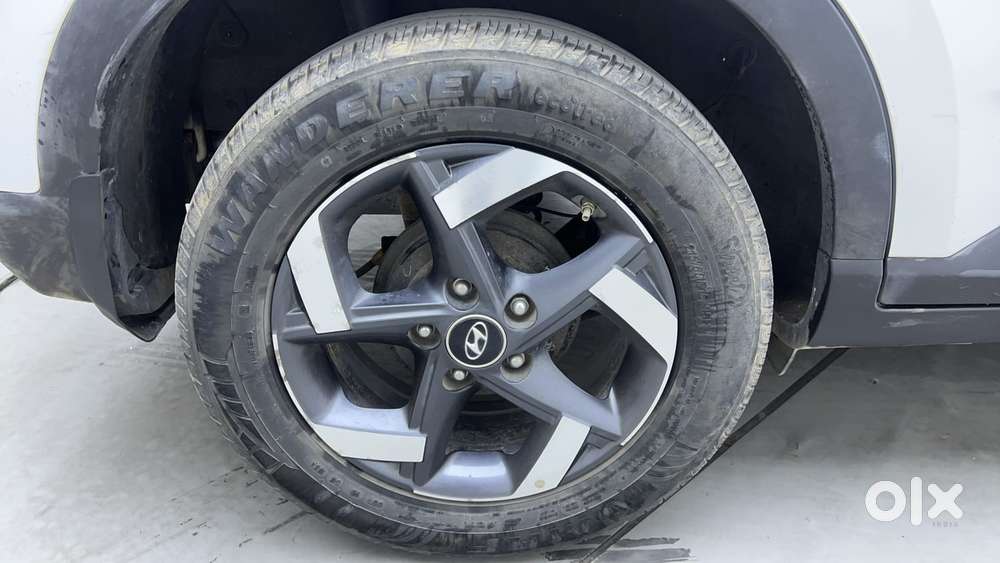 Hyundai Venue 1.0 Sx (o) Turbo Imt, 2022, Petrol