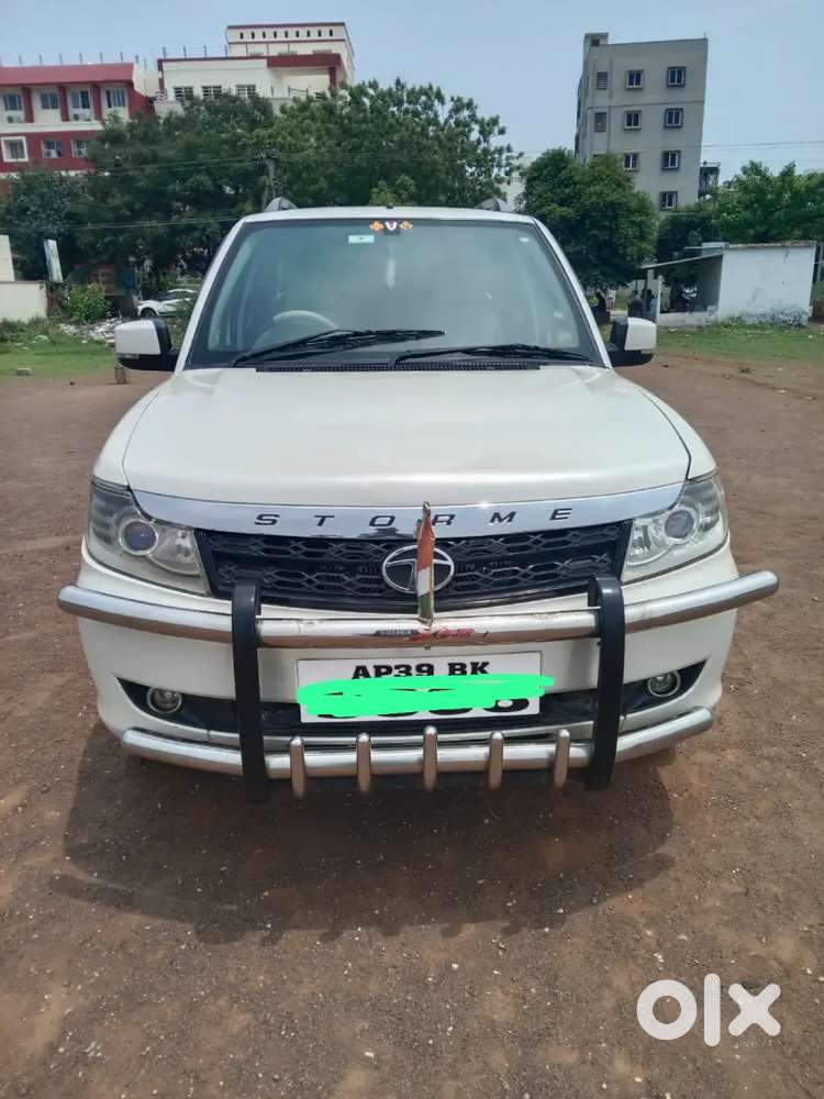 Tata Safari Storme 2019 Diesel 138000 Km Driven