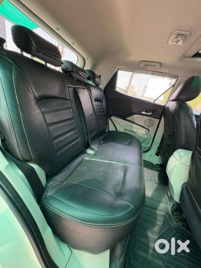 Mahindra Xuv300 W8 Diesel, 2021, Diesel