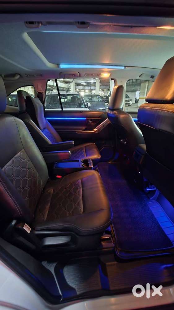 Maruti Suzuki Invicto Alpha+ Hybrid 7-seater  2024  Single Owner