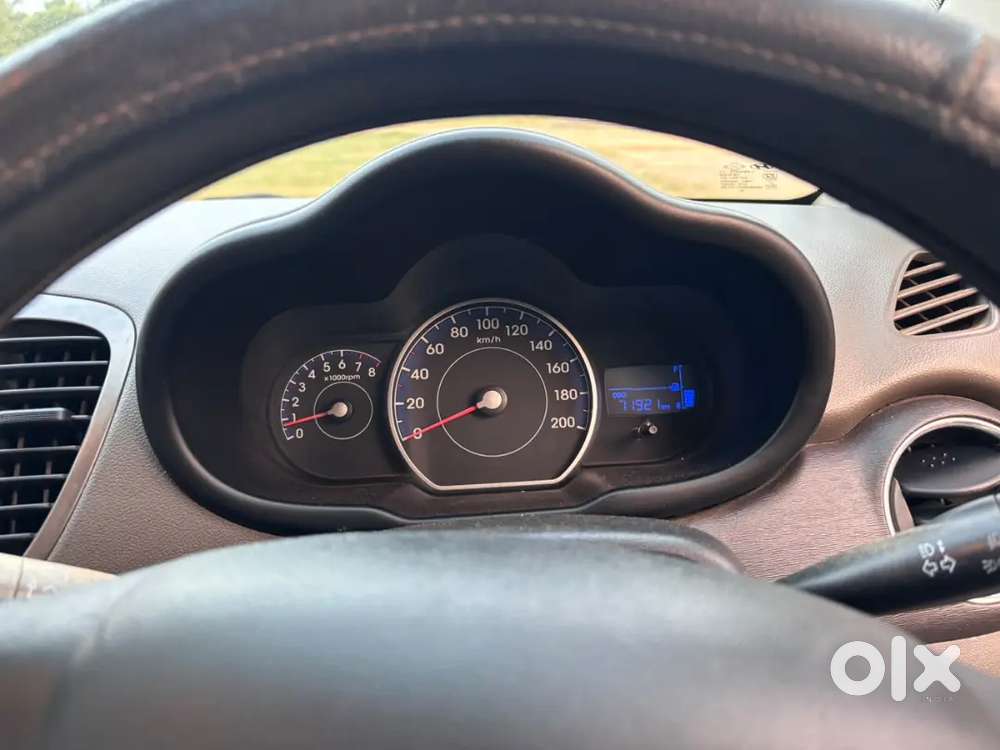 Hyundai I10 Magna Petrol 2012