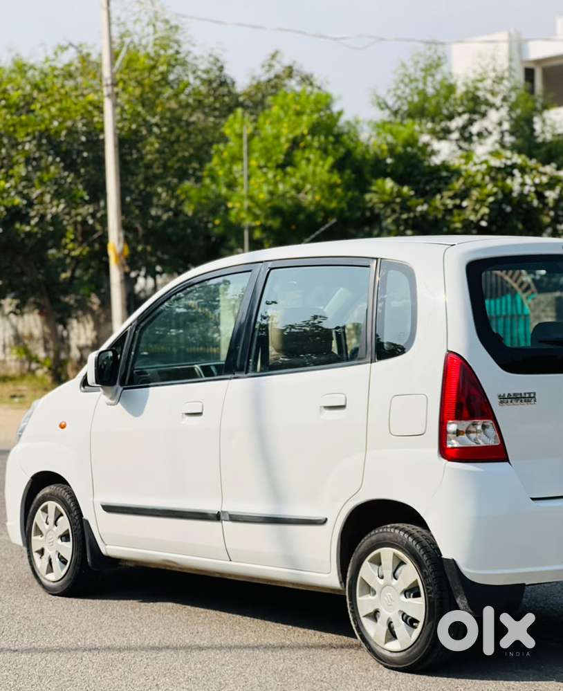 Maruti Suzuki Zen Estilo Vxi Bsiv, 2013, Petrol